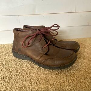 Born Henrik Men’s Brown Leather Chukka Boot 9.5 Lace Up Comfort Shoe Ankle Boots